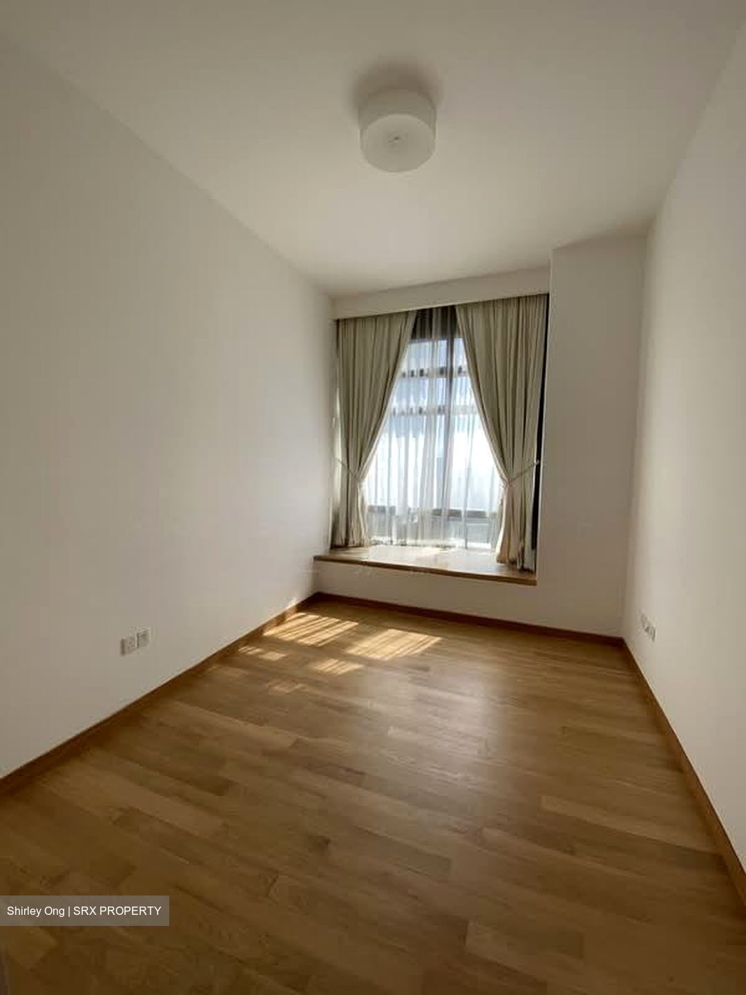 Nouvel 18 (D10), Condominium #542142161
